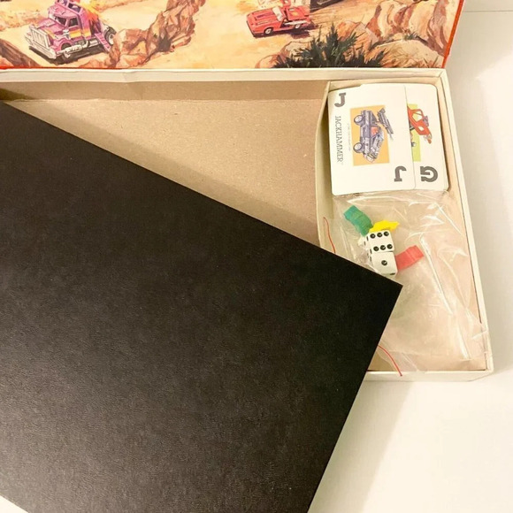 Vintage 1985 Mask Parker Brothers Raid  and Rescue Board Game Missing 1 Vehicle - Picture 15 of 16